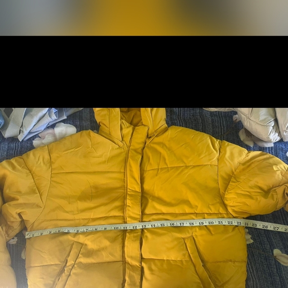 IGNI Mustard Oversized Puffer Jacket with Hoodie - Picture 9 of 10